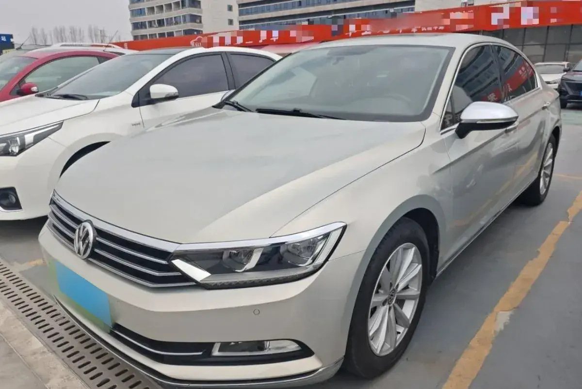 2019 Volkswagen Magotan 2.0T 186HP L4 7DCT