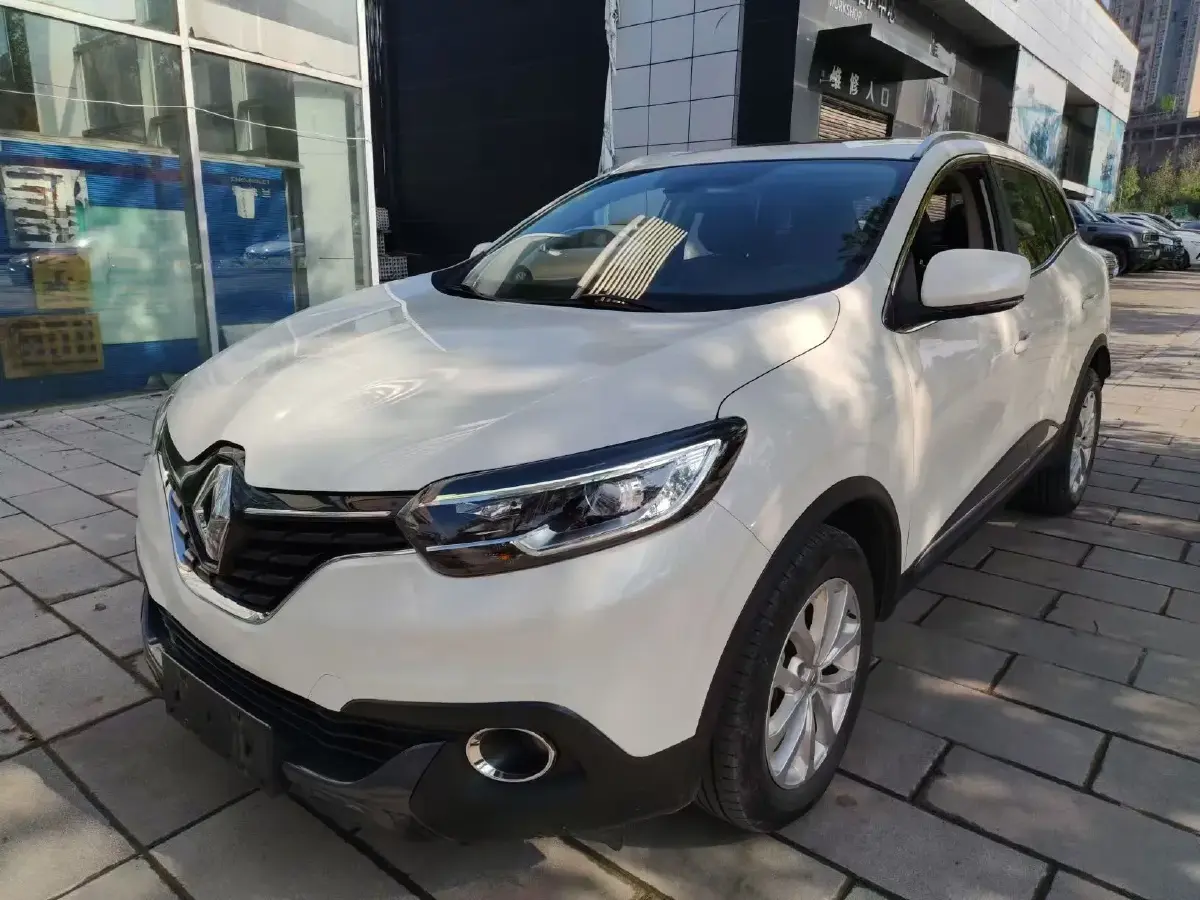 2016 Renault Kadjar 2.0L 150HP L4 CVT 2016 Renault Kadjar 2.0L 150HP L4 CVT