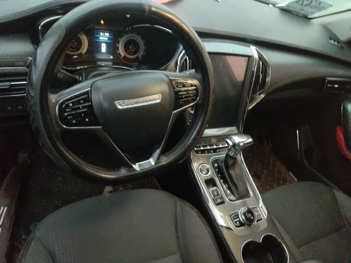 2017 Leopaard CS9 1.5L 113HP L4 CVT,autocango,china used car exporter,china ev exporter,chinese used car exporter,chinese used ev exporter