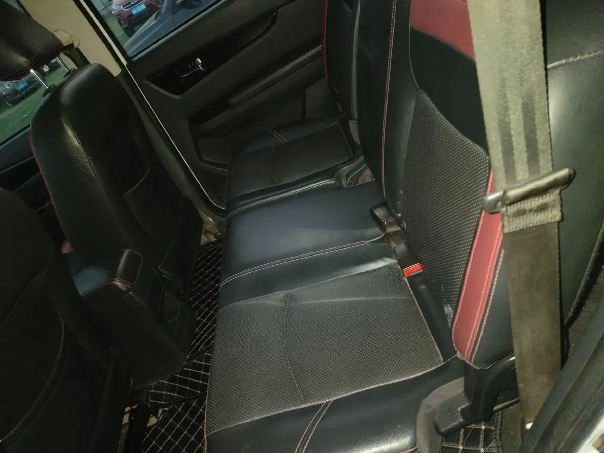 2014 BAIC Hyosow S3 1.5L 113HP L4 5MT,autocango,china used car exporter,china ev exporter,chinese used car exporter,chinese used ev exporter