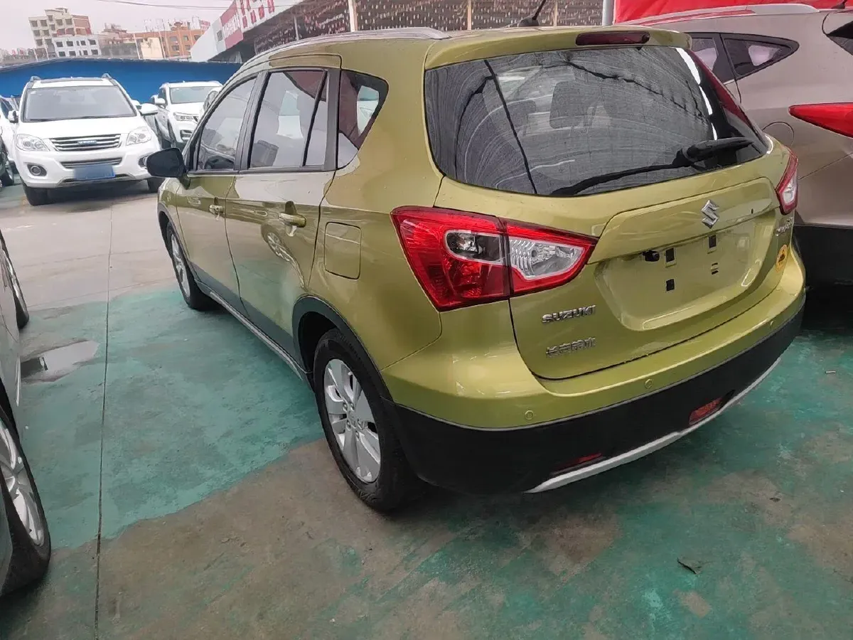 2014 Suzuki S-cross 1.6L 122HP L4 CVT,autocango,china used car exporter,china ev exporter,chinese used car exporter,chinese used ev exporter