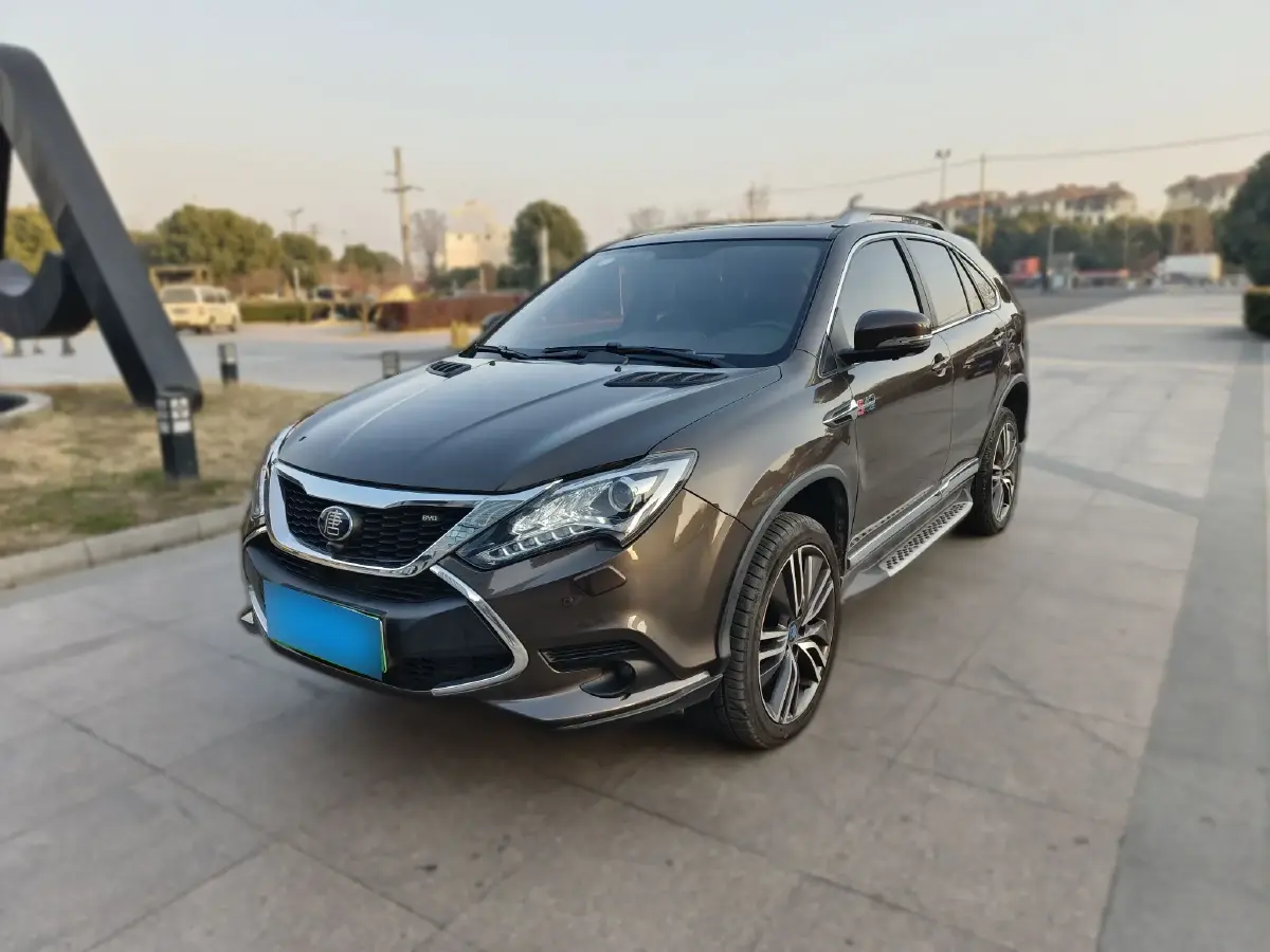 2017 BYD Tang 2.0T 205HP L4 6DCT PHEV