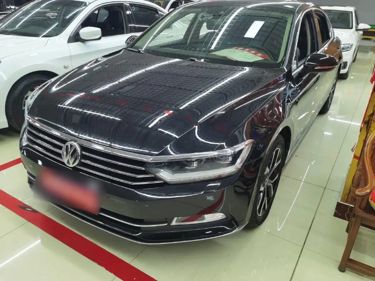 2017 Volkswagen Magotan 1.8T 180HP L4 7DCT