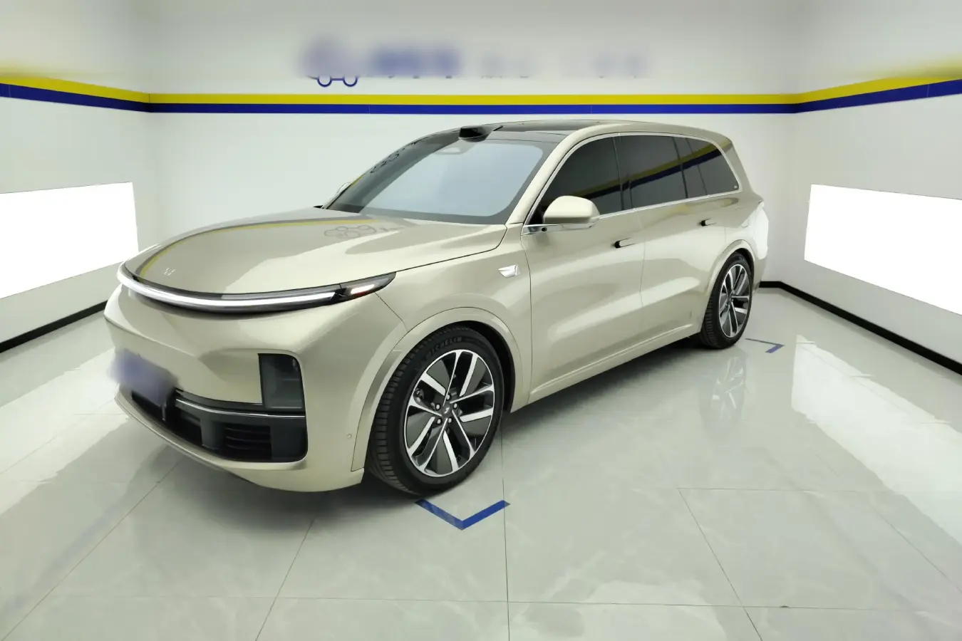 2022 Li L9 Range Extended 154HP REEV 42.6KWH