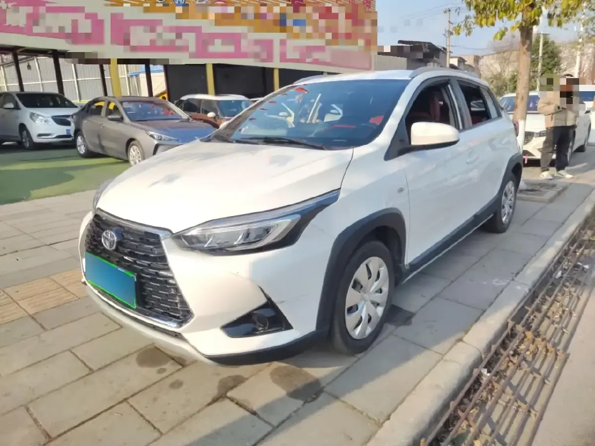 2021 Toyota Yaris L 1.5L 112HP L4 CVT