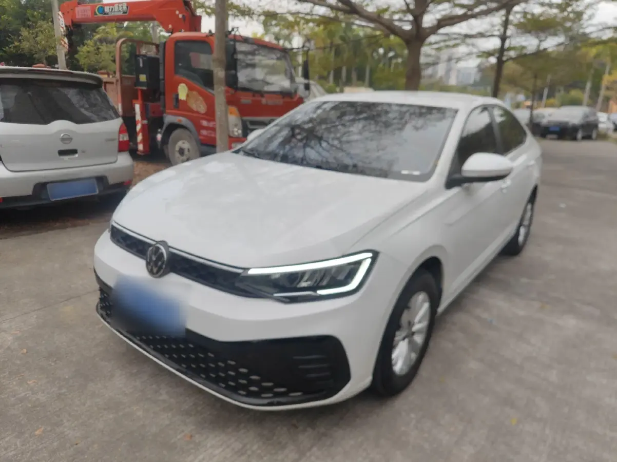 2023 Volkswagen Lavida 1.5L 110HP L4 6AT