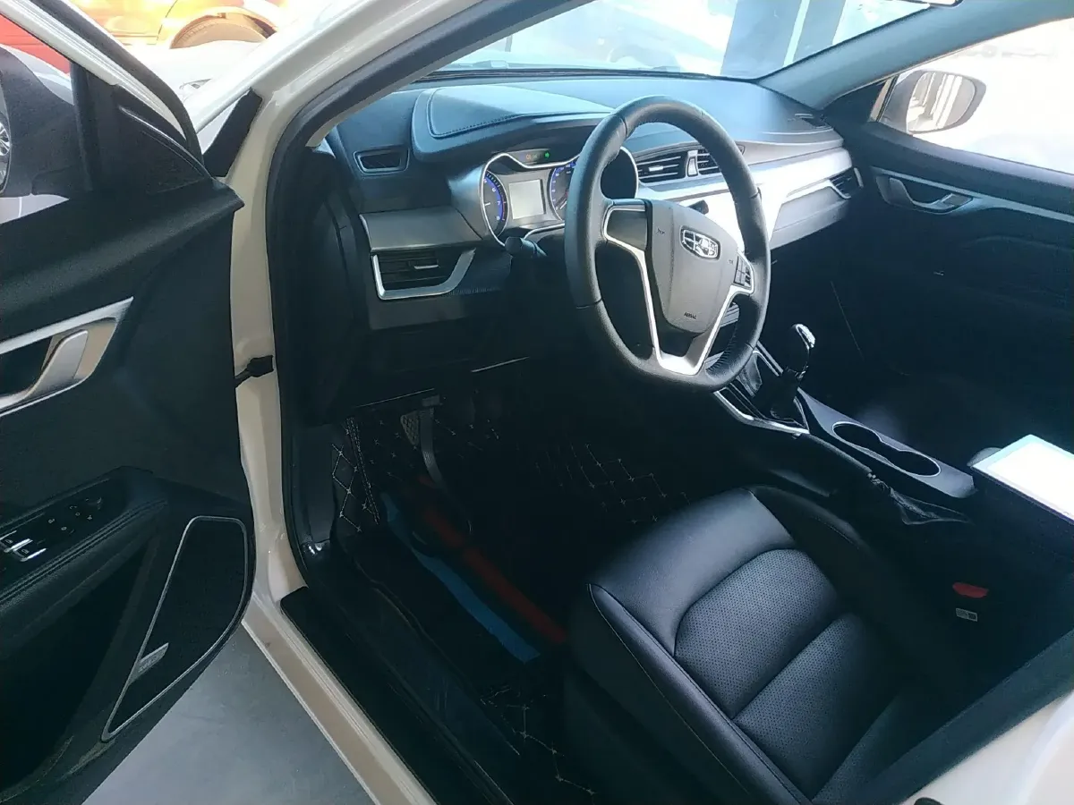 2020 Geely Vision 1.5L 109HP L4 5MT,autocango,china used car exporter,china ev exporter,chinese used car exporter,chinese used ev exporter