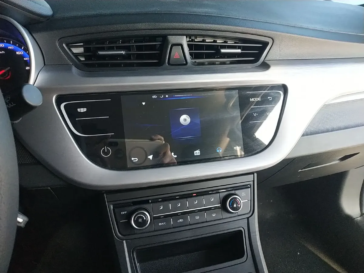 2020 Geely Vision 1.5L 109HP L4 5MT,autocango,china used car exporter,china ev exporter,chinese used car exporter,chinese used ev exporter