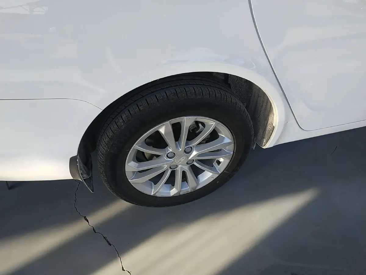 2020 Geely Vision 1.5L 109HP L4 5MT,autocango,china used car exporter,china ev exporter,chinese used car exporter,chinese used ev exporter