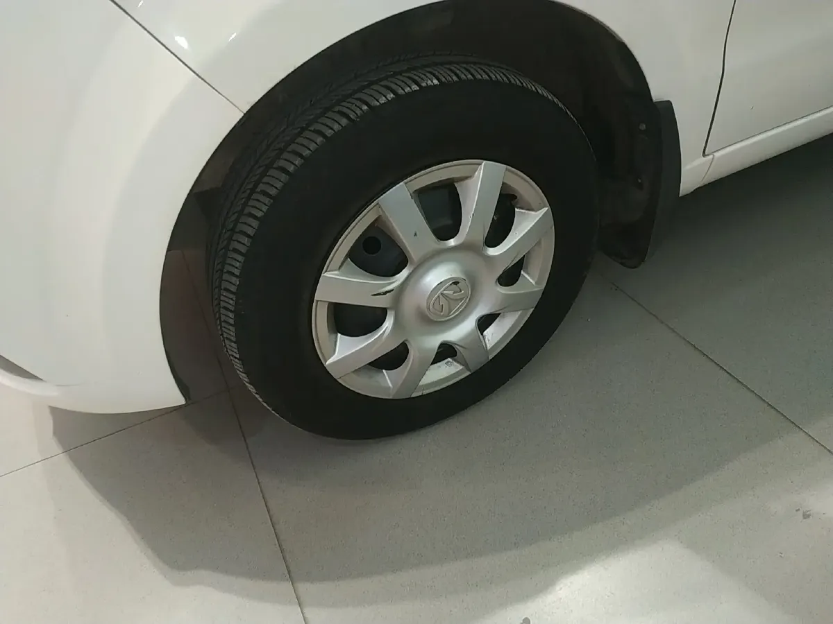 2015 BAIC WeiWang M30 1.5L 116HP L4 5MT,autocango,china used car exporter,china ev exporter,chinese used car exporter,chinese used ev exporter