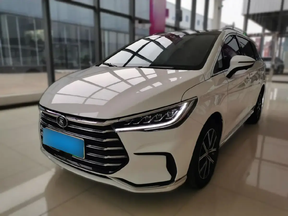 2022 BYD Song MAX 1.5L 110HP L4 E-CVT PHEV 18.3KWH