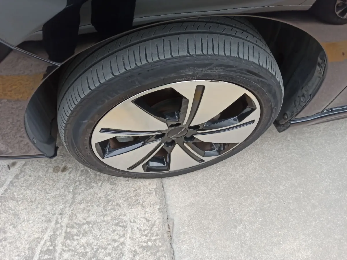 2022 BeiJing Auto EU7 BEV 60.7KWH,autocango,china used car exporter,china ev exporter,chinese used car exporter,chinese used ev exporter