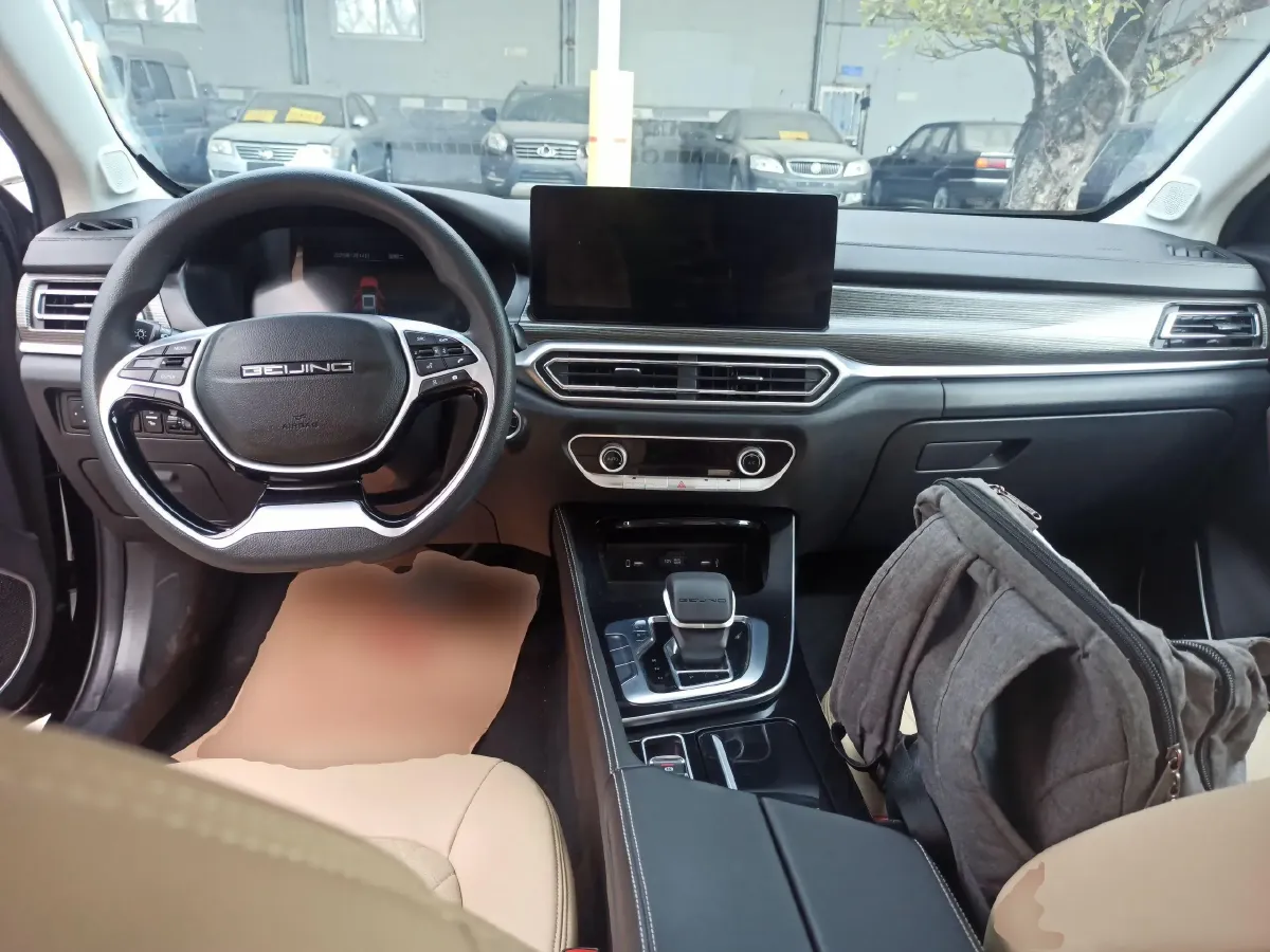 2022 BeiJing Auto EU7 BEV 60.7KWH,autocango,china used car exporter,china ev exporter,chinese used car exporter,chinese used ev exporter