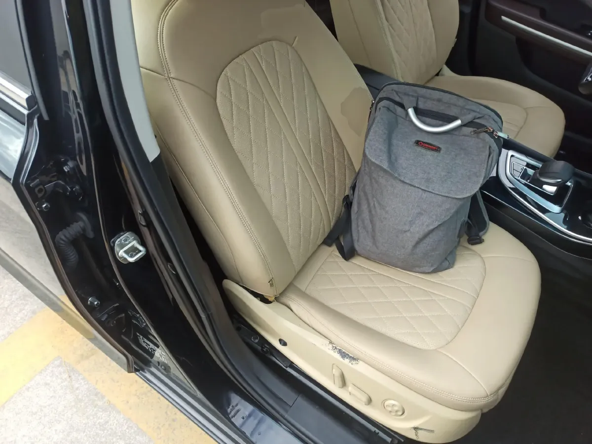 2022 BeiJing Auto EU7 BEV 60.7KWH,autocango,china used car exporter,china ev exporter,chinese used car exporter,chinese used ev exporter