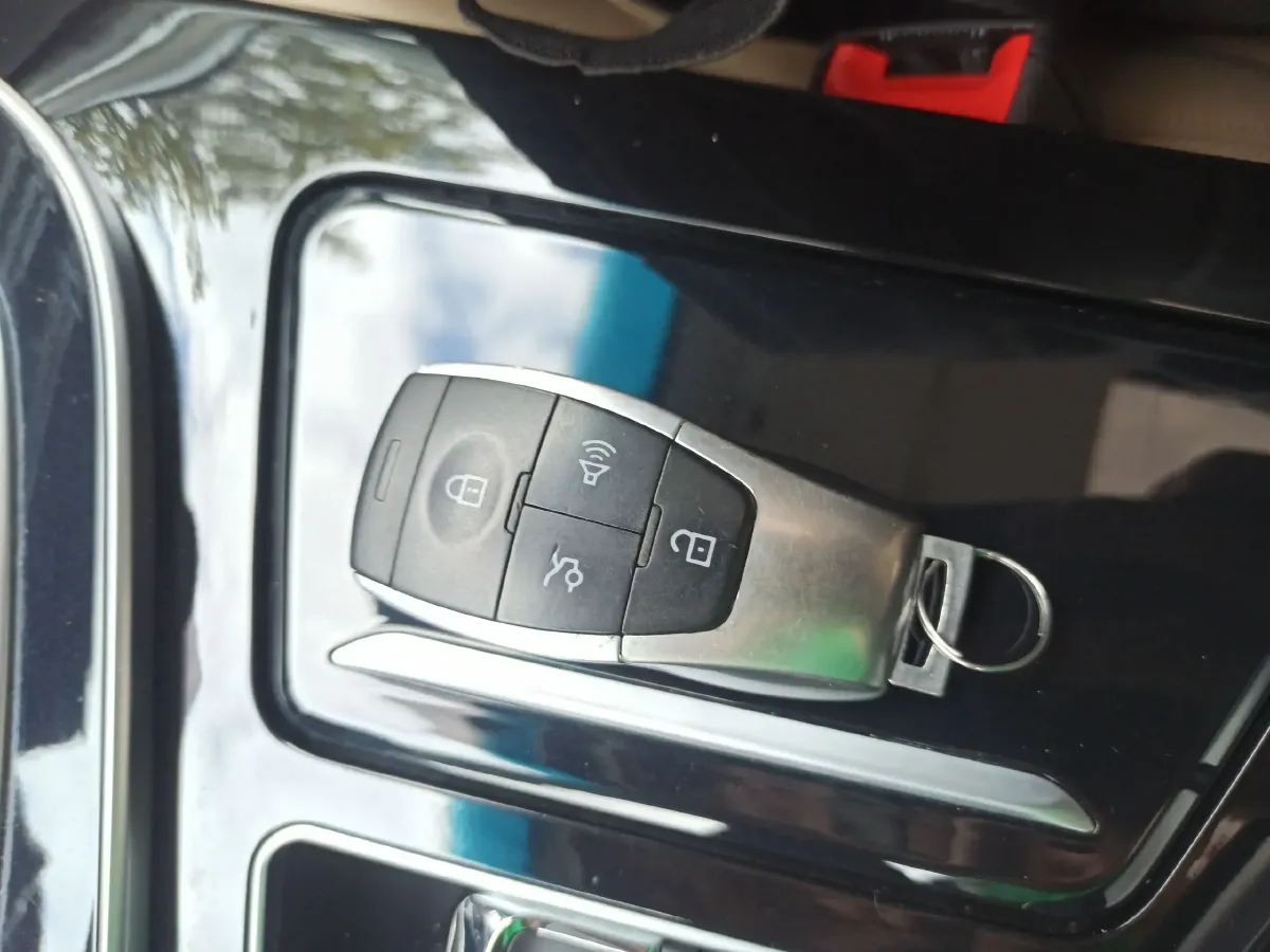 2022 BeiJing Auto EU7 BEV 60.7KWH,autocango,china used car exporter,china ev exporter,chinese used car exporter,chinese used ev exporter