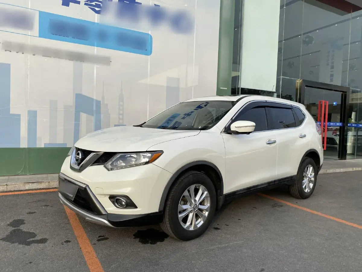 2014 Nissan X-Trail 2.0L 150HP L4 CVT