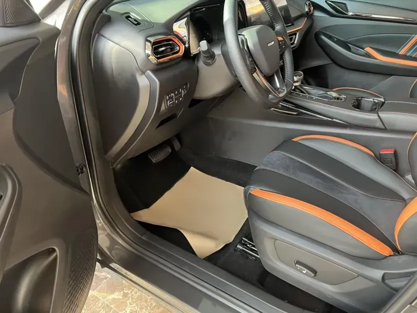 2022 ChangAn Oshan X5 1.5T 180HP L4 7DCT,autocango,china used car exporter,china ev exporter,chinese used car exporter,chinese used ev exporter