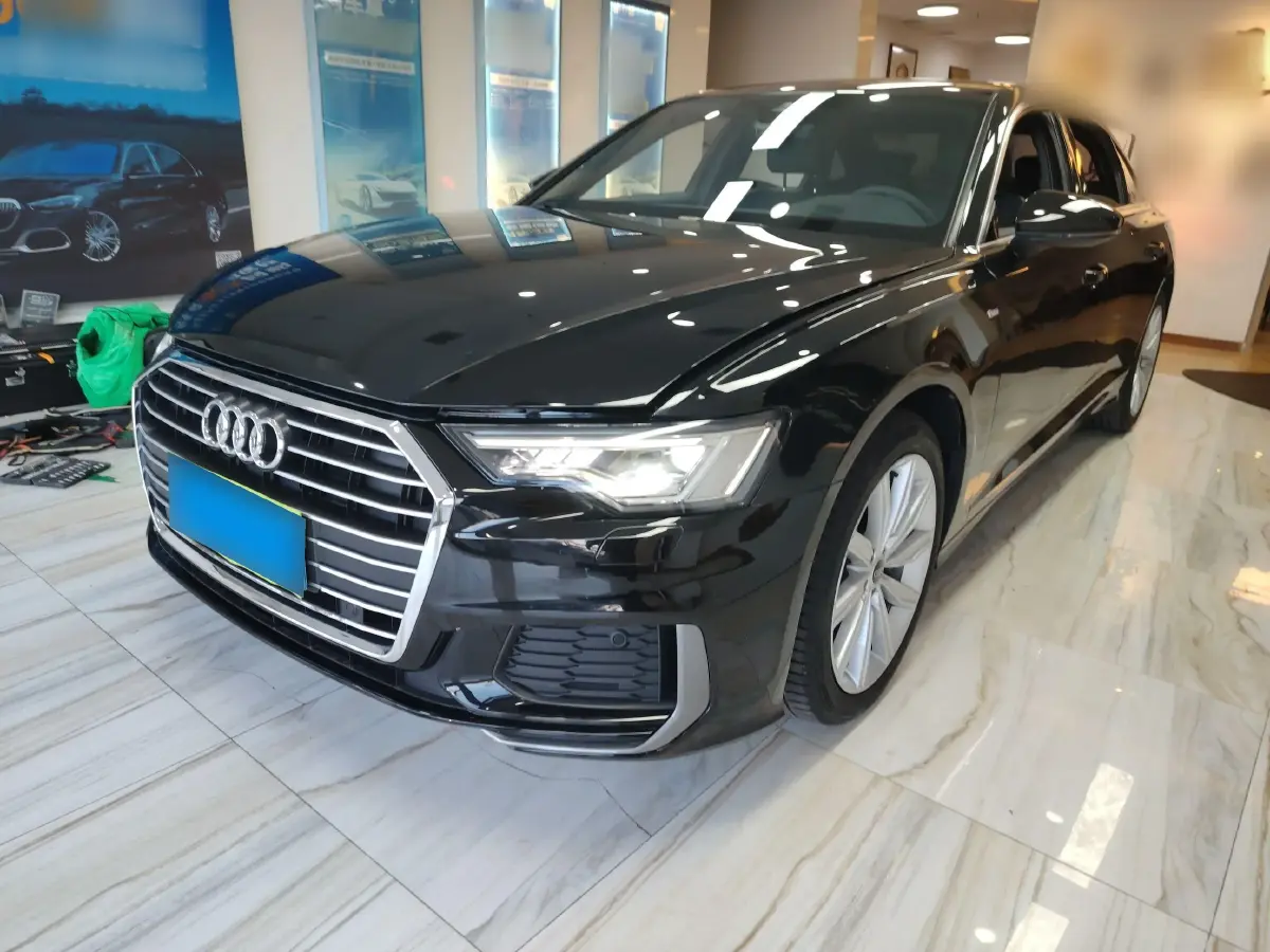 2022 Audi A6L 2.0T 224HP L4 7DCT