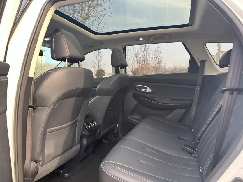 2020 ChangAn Oshan X7 1.5T 178HP L4 7DCT,autocango,china used car exporter,china ev exporter,chinese used car exporter,chinese used ev exporter