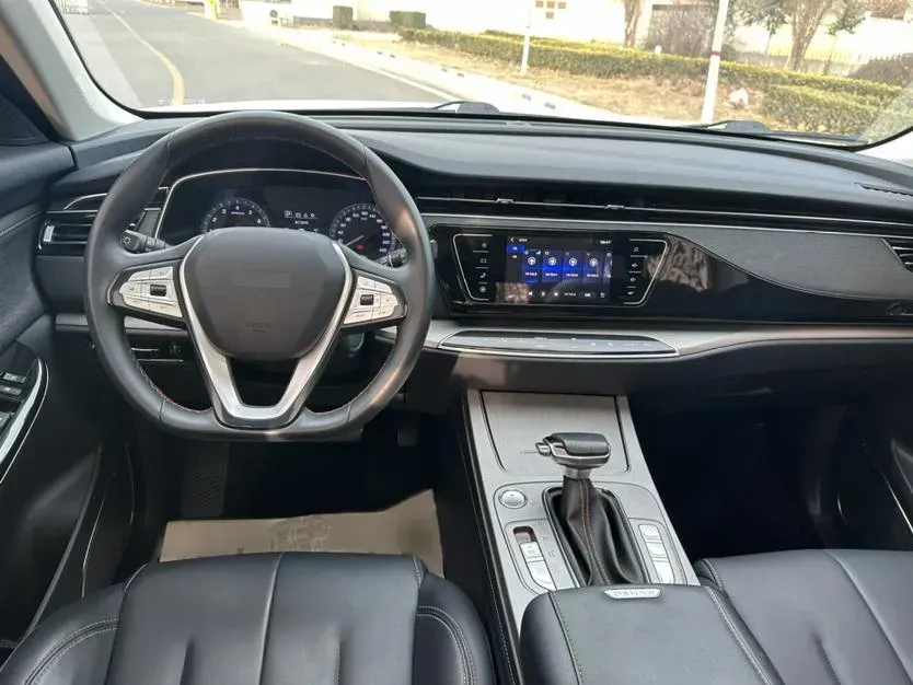 2020 ChangAn Oshan X7 1.5T 178HP L4 7DCT,autocango,china used car exporter,china ev exporter,chinese used car exporter,chinese used ev exporter