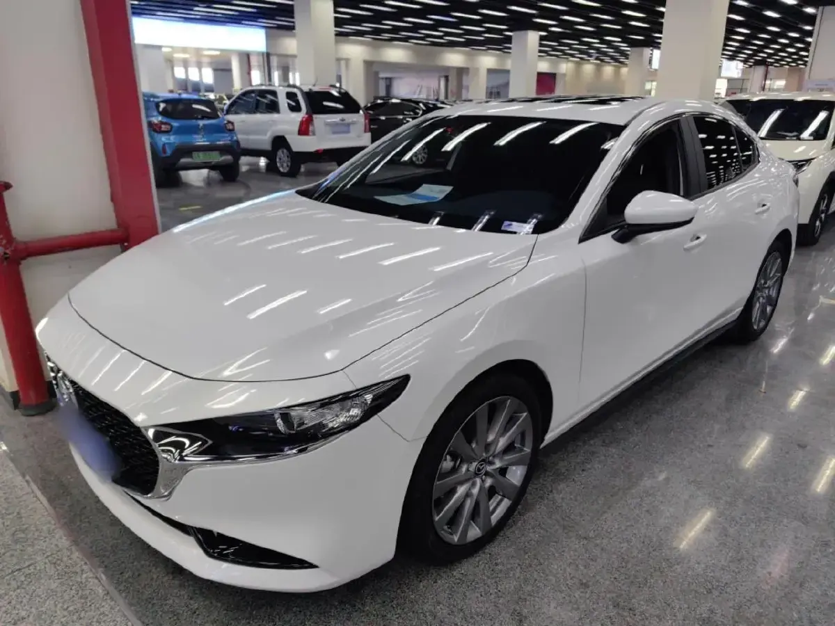 2023 Mazda 3 Axela 2.0L 158HP L4 6AT