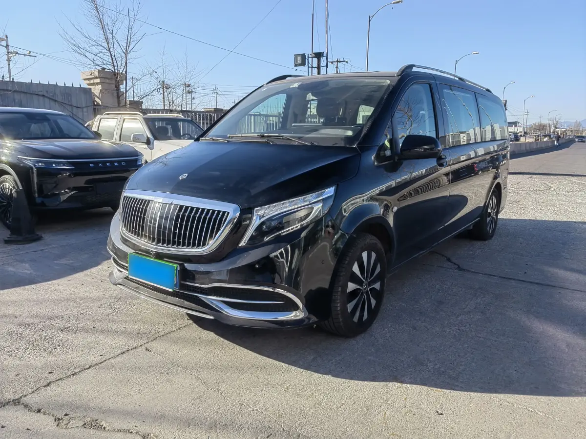 2021 Mercedes-Benz Vito 2.0T 211HP L4 9AT