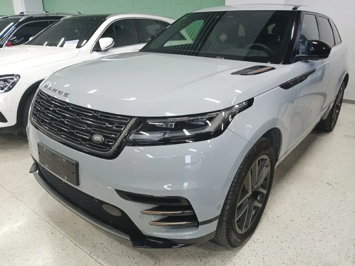 2024 Land Rover Range Rover Velar 2.0T 250HP L4 8AT