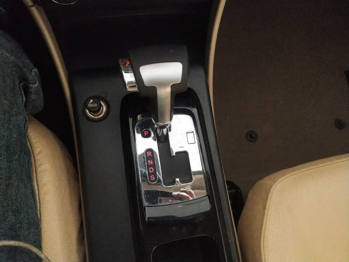 2013 Bestune B50 1.6L 103HP L4 6AT,autocango,china used car exporter,china ev exporter,chinese used car exporter,chinese used ev exporter