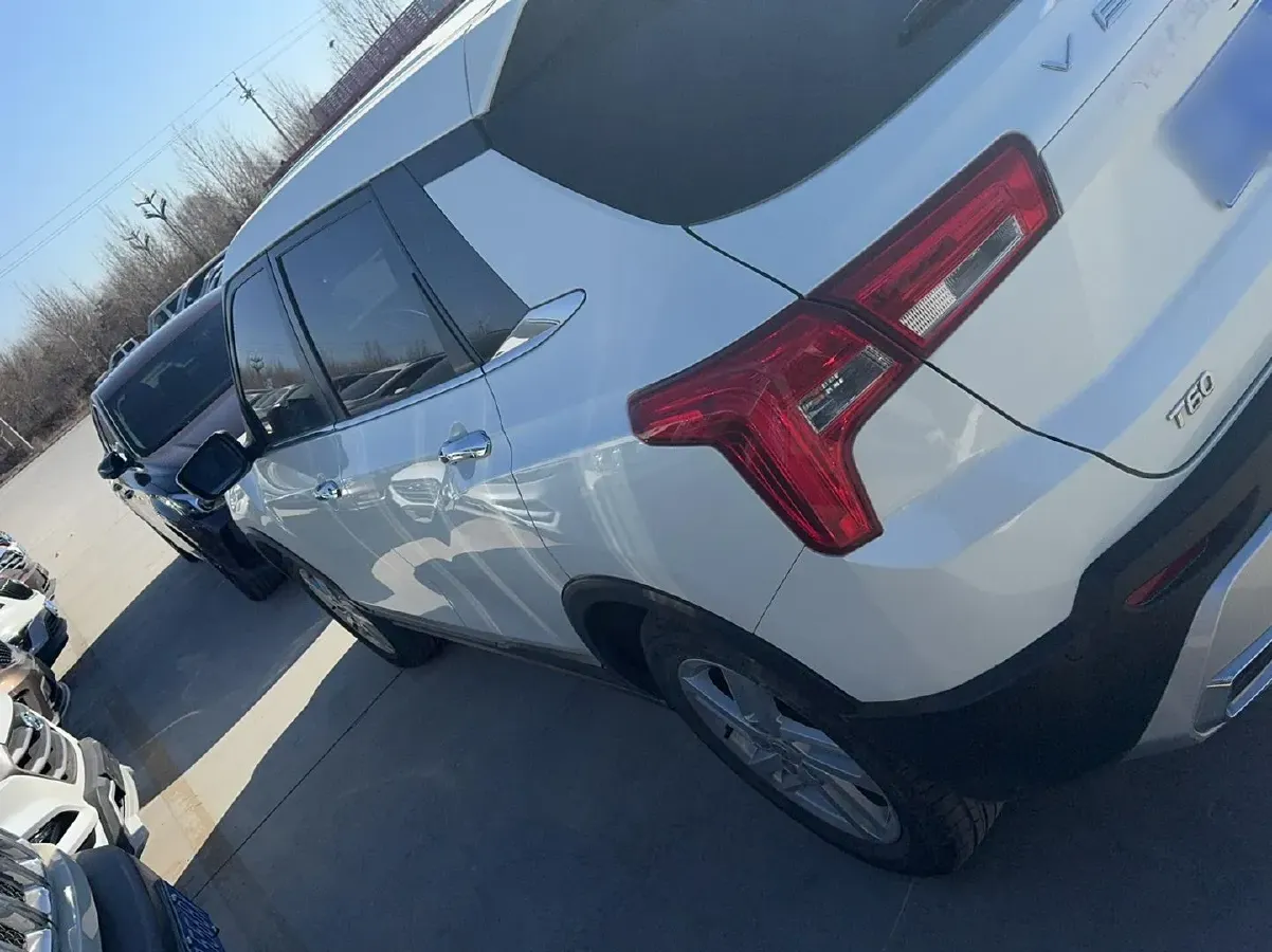 2022 Venucia T60 1.6L 126HP L4 CVT,autocango,china used car exporter,china ev exporter,chinese used car exporter,chinese used ev exporter