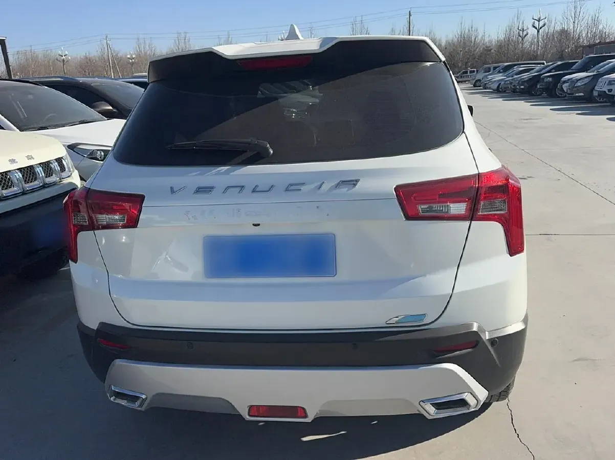 2022 Venucia T60 1.6L 126HP L4 CVT,autocango,china used car exporter,china ev exporter,chinese used car exporter,chinese used ev exporter