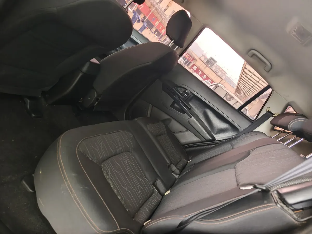 2014 Landwind X5 2.0T 190HP L4 8AT,autocango,china used car exporter,china ev exporter,chinese used car exporter,chinese used ev exporter