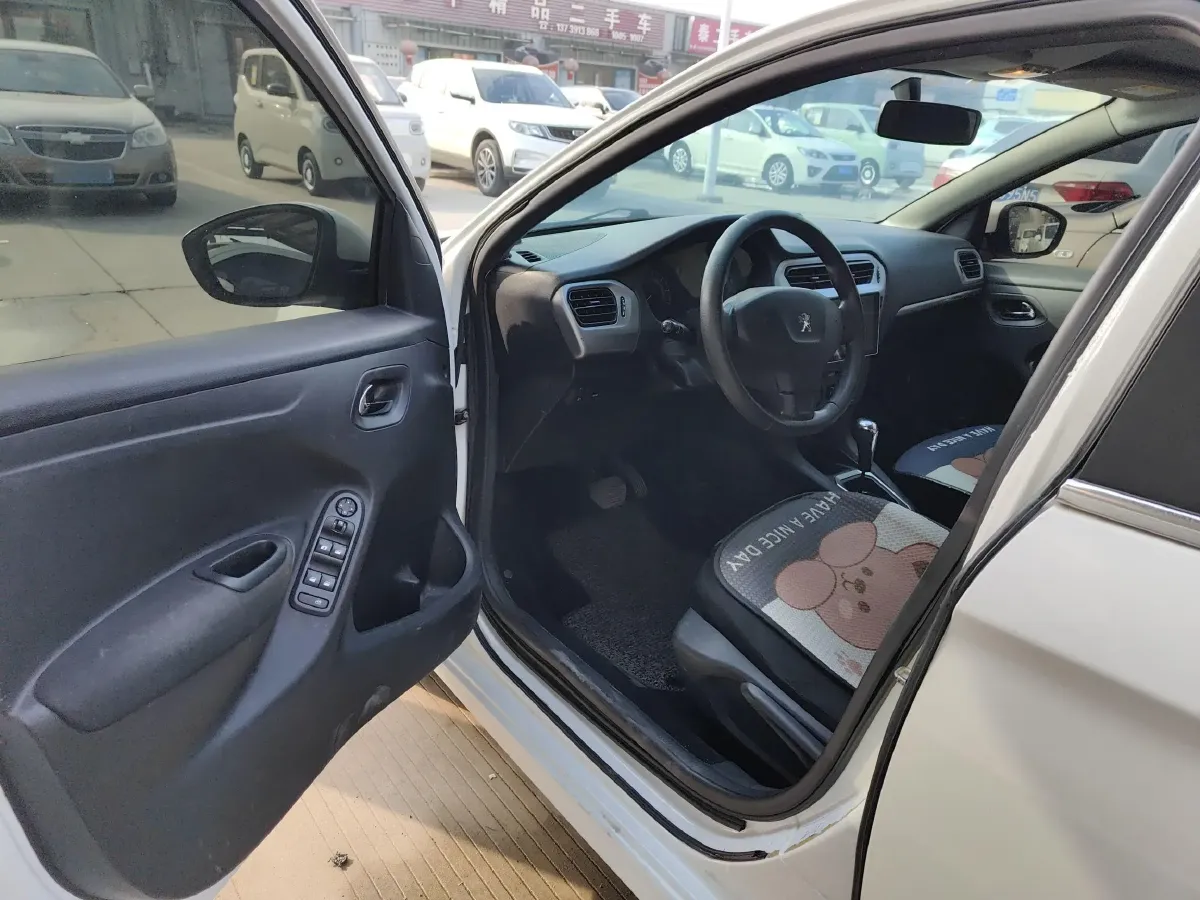 2014 Peugeot 301 1.6L 117HP L4 4AT,autocango,china used car exporter,china ev exporter,chinese used car exporter,chinese used ev exporter