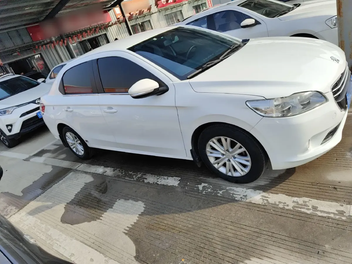 2014 Peugeot 301 1.6L 117HP L4 4AT,autocango,china used car exporter,china ev exporter,chinese used car exporter,chinese used ev exporter