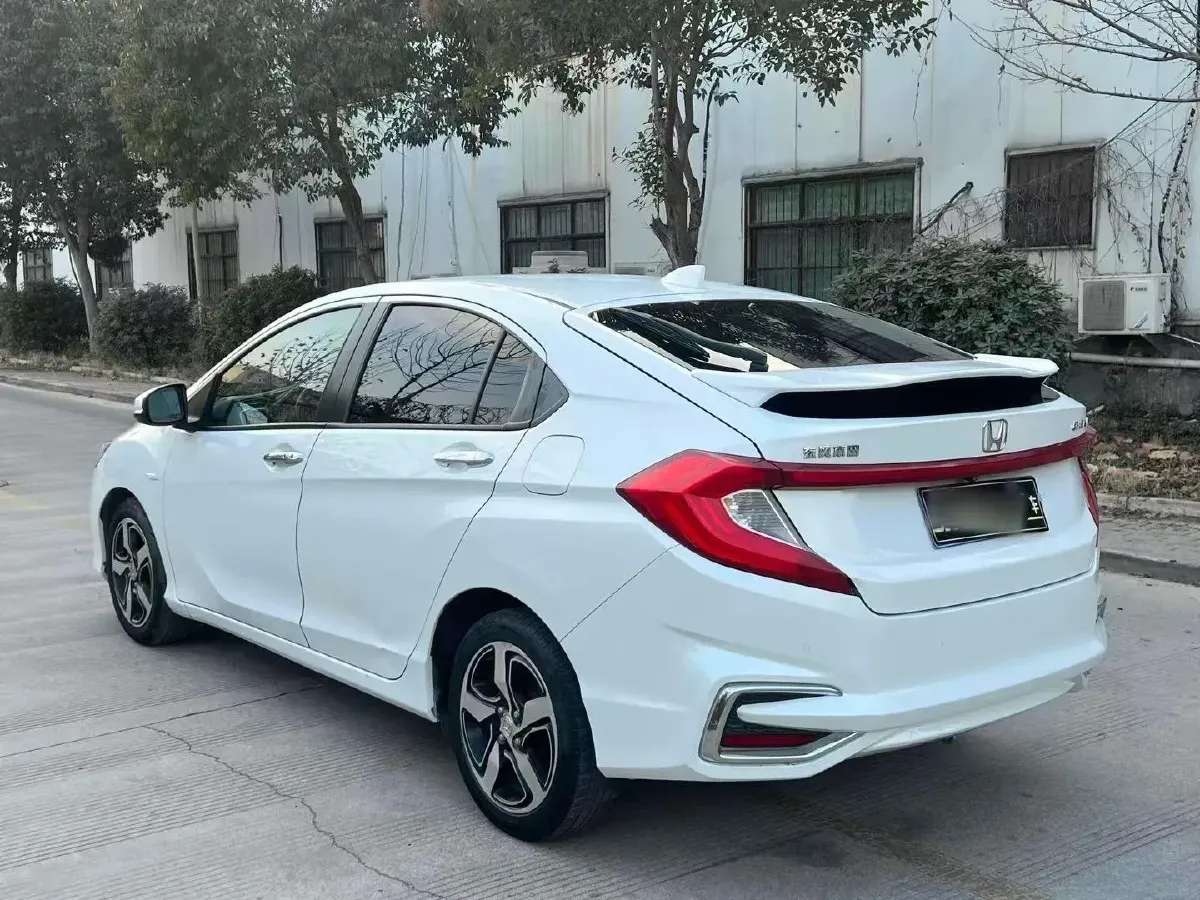 2017 Honda Gienia 1.5L 131HP L4 CVT,autocango,china used car exporter,china ev exporter,chinese used car exporter,chinese used ev exporter