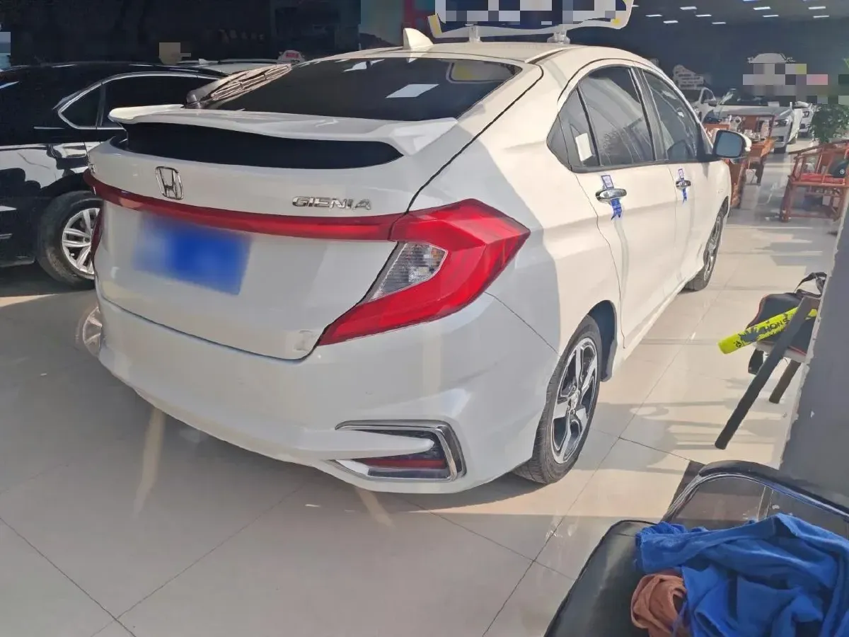 2017 Honda Gienia 1.5L 131HP L4 CVT,autocango,china used car exporter,china ev exporter,chinese used car exporter,chinese used ev exporter