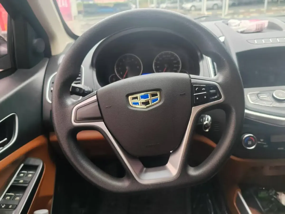 2016 Geely KingKong 1.5L 102HP L4 5MT,autocango,china used car exporter,china ev exporter,chinese used car exporter,chinese used ev exporter