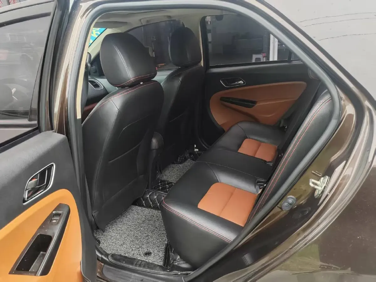 2016 Geely KingKong 1.5L 102HP L4 5MT,autocango,china used car exporter,china ev exporter,chinese used car exporter,chinese used ev exporter