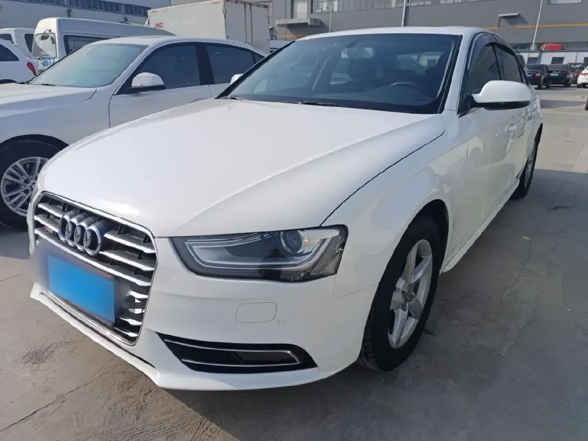 2015 Audi A4L 2.0T 180HP L4 CVT