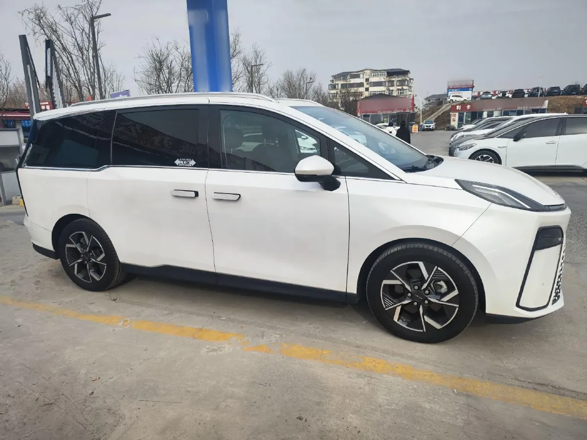 2024 MAXUS G70 2.0T 234HP L4 9AT,autocango,china used car exporter,china ev exporter,chinese used car exporter,chinese used ev exporter