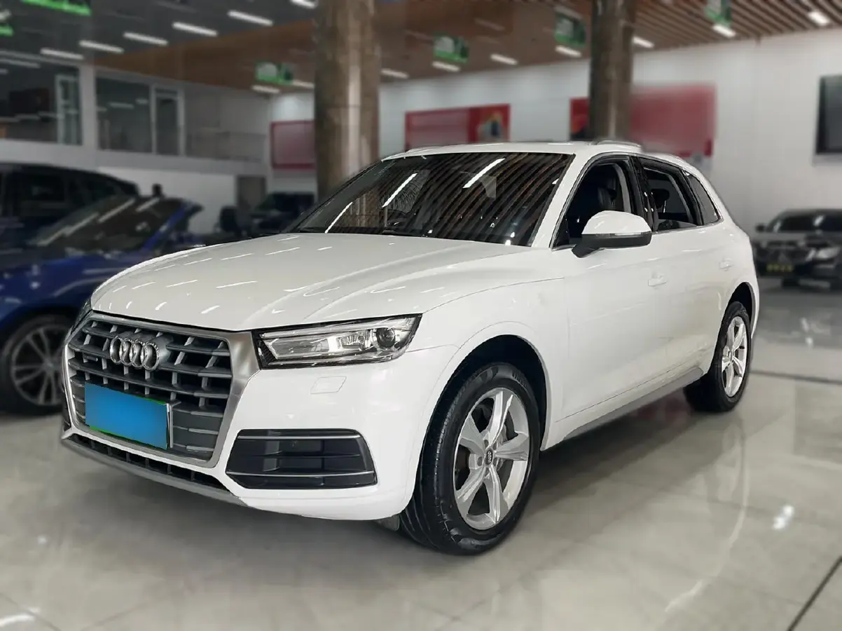 2018 Audi Q5L 2.0T 190HP L4 7DCT