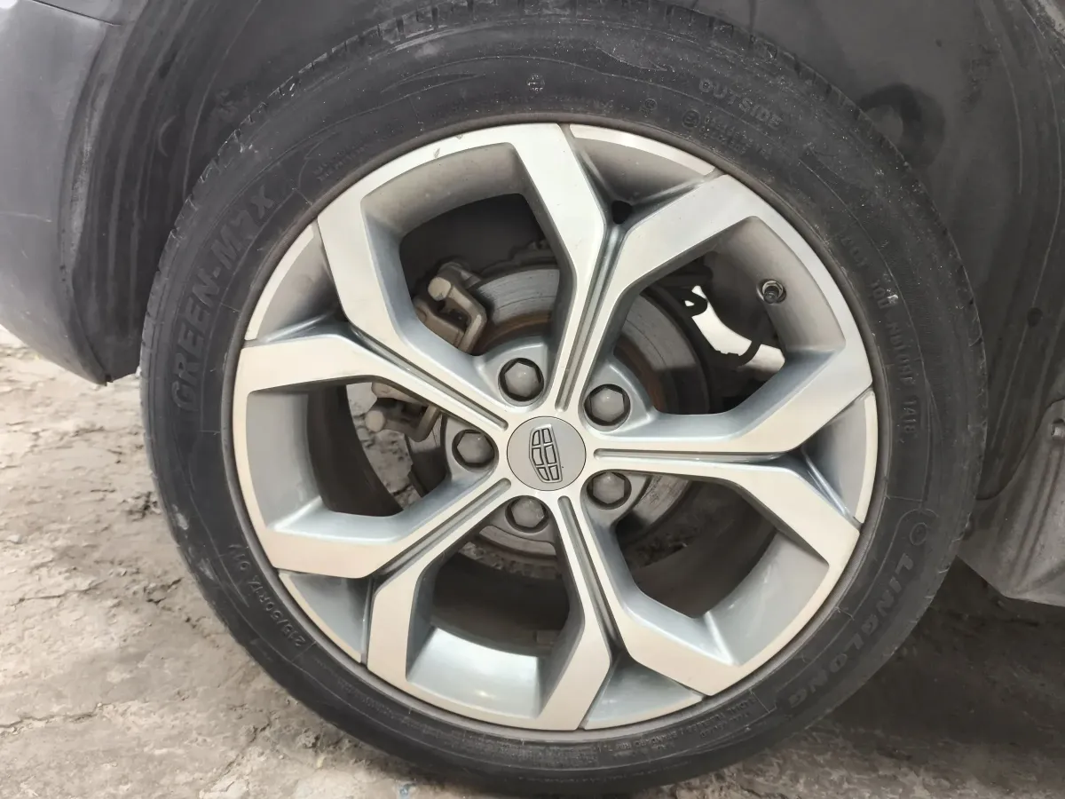 2018 Geely Vision S1 1.4T 133HP L4 CVT,autocango,china used car exporter,china ev exporter,chinese used car exporter,chinese used ev exporter