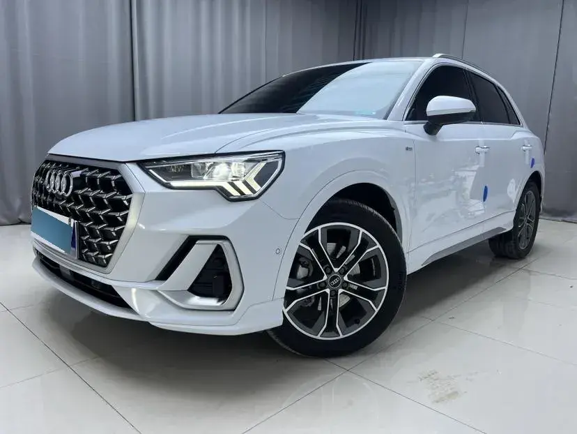 2024 Audi Q3 2.0T 186HP L4 7DCT
