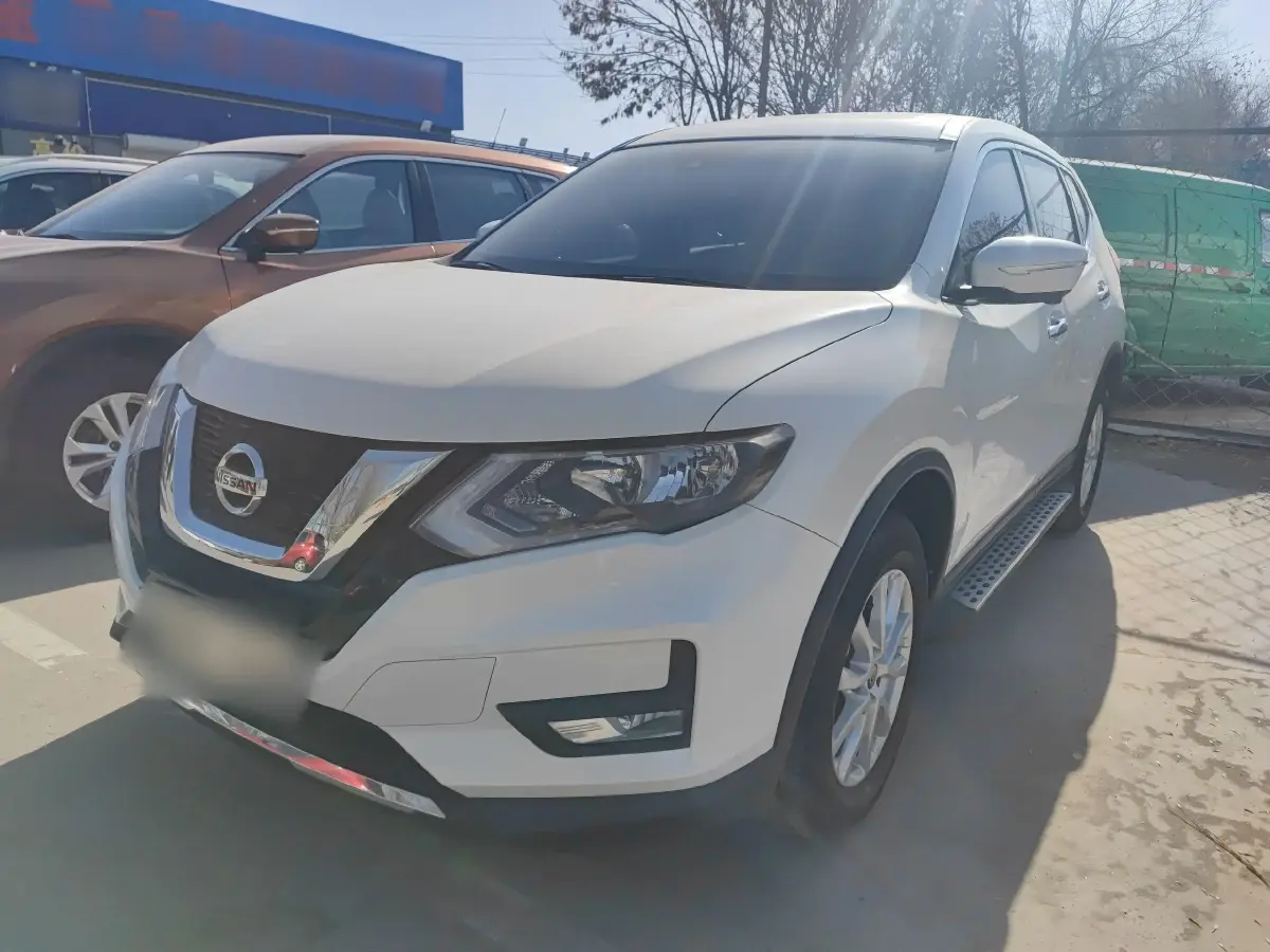 2020 Nissan X-Trail 2.0L 154HP L4 CVT