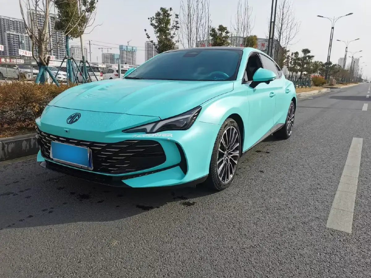 2023 MG 7 2.0T 261HP L4 9AT