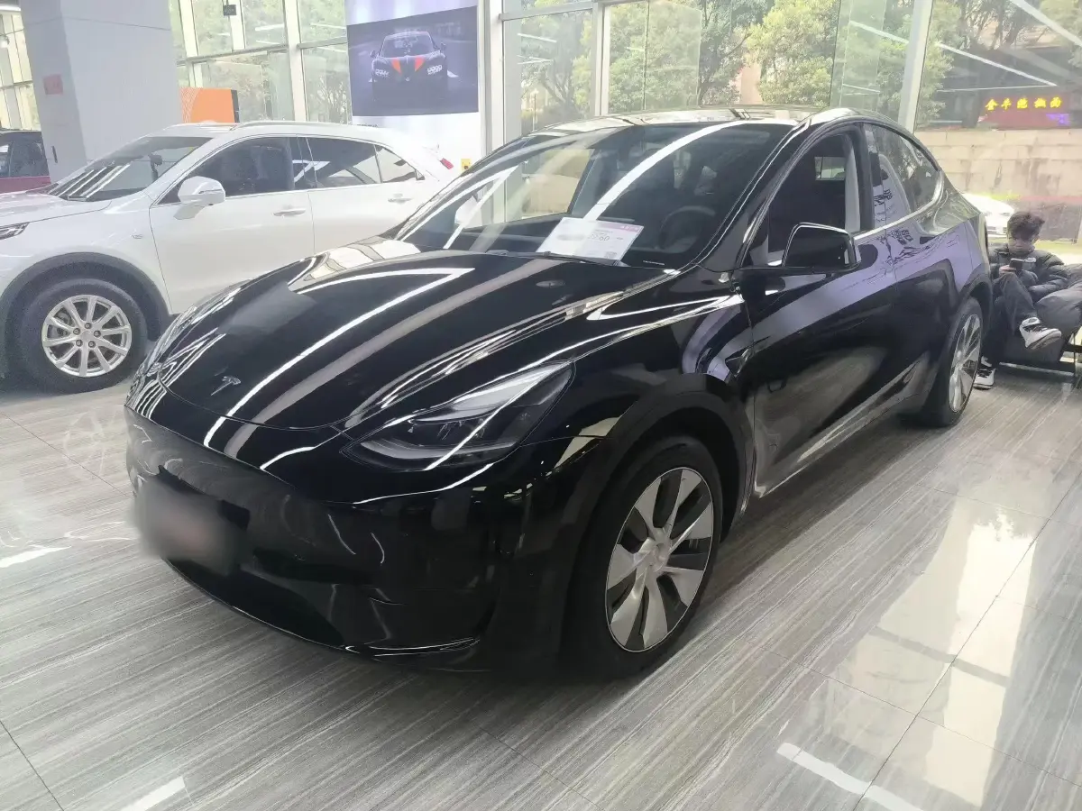 2022 Tesla Model Y BEV 60KWH