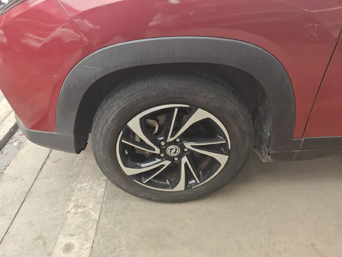 2018 DongFeng Fengon Fengon S560 1.8L 139HP L4 CVT,autocango,china used car exporter,china ev exporter,chinese used car exporter,chinese used ev exporter