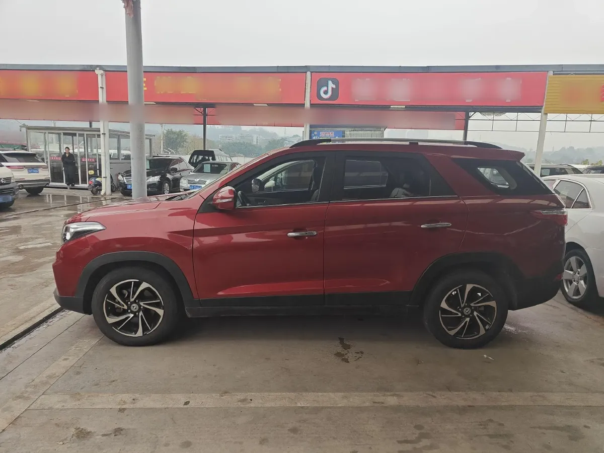 2018 DongFeng Fengon Fengon S560 1.8L 139HP L4 CVT,autocango,china used car exporter,china ev exporter,chinese used car exporter,chinese used ev exporter