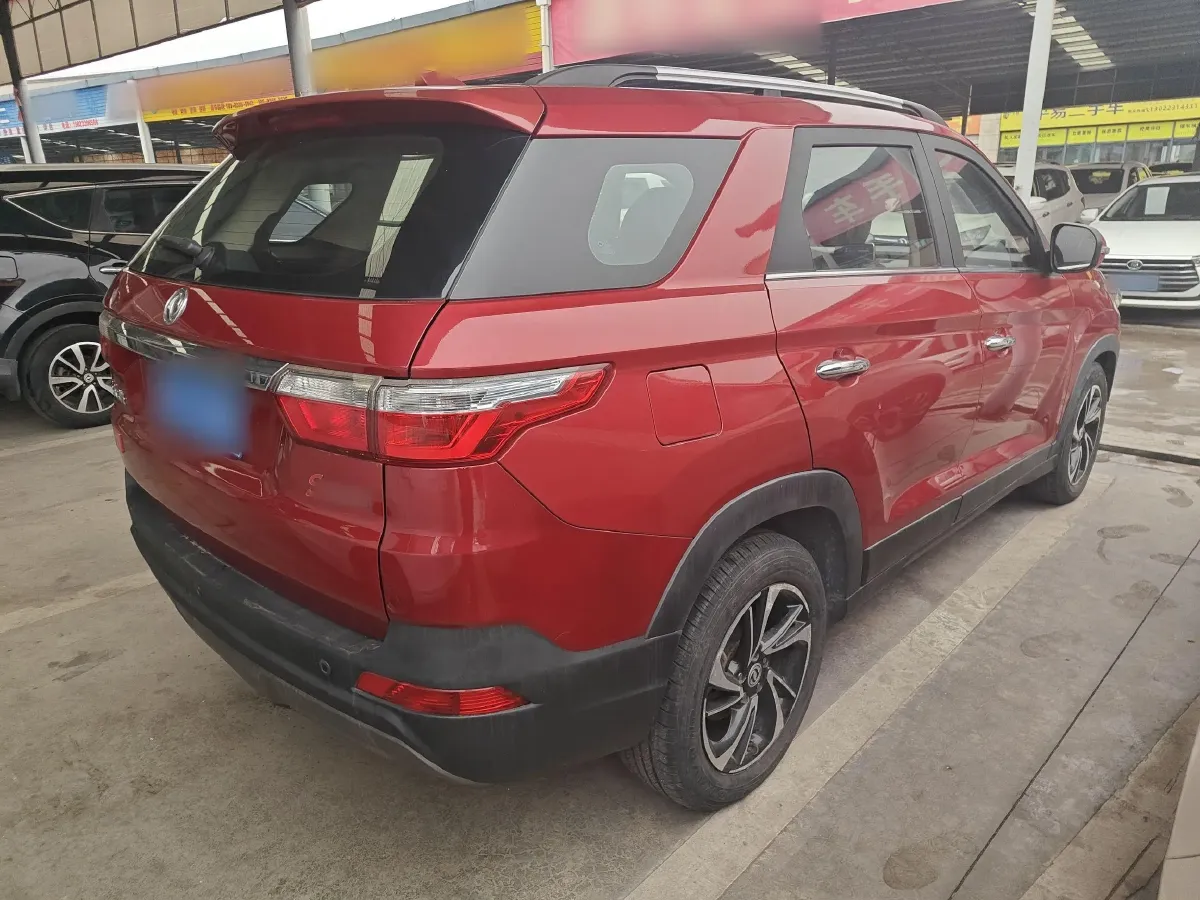 2018 DongFeng Fengon Fengon S560 1.8L 139HP L4 CVT,autocango,china used car exporter,china ev exporter,chinese used car exporter,chinese used ev exporter