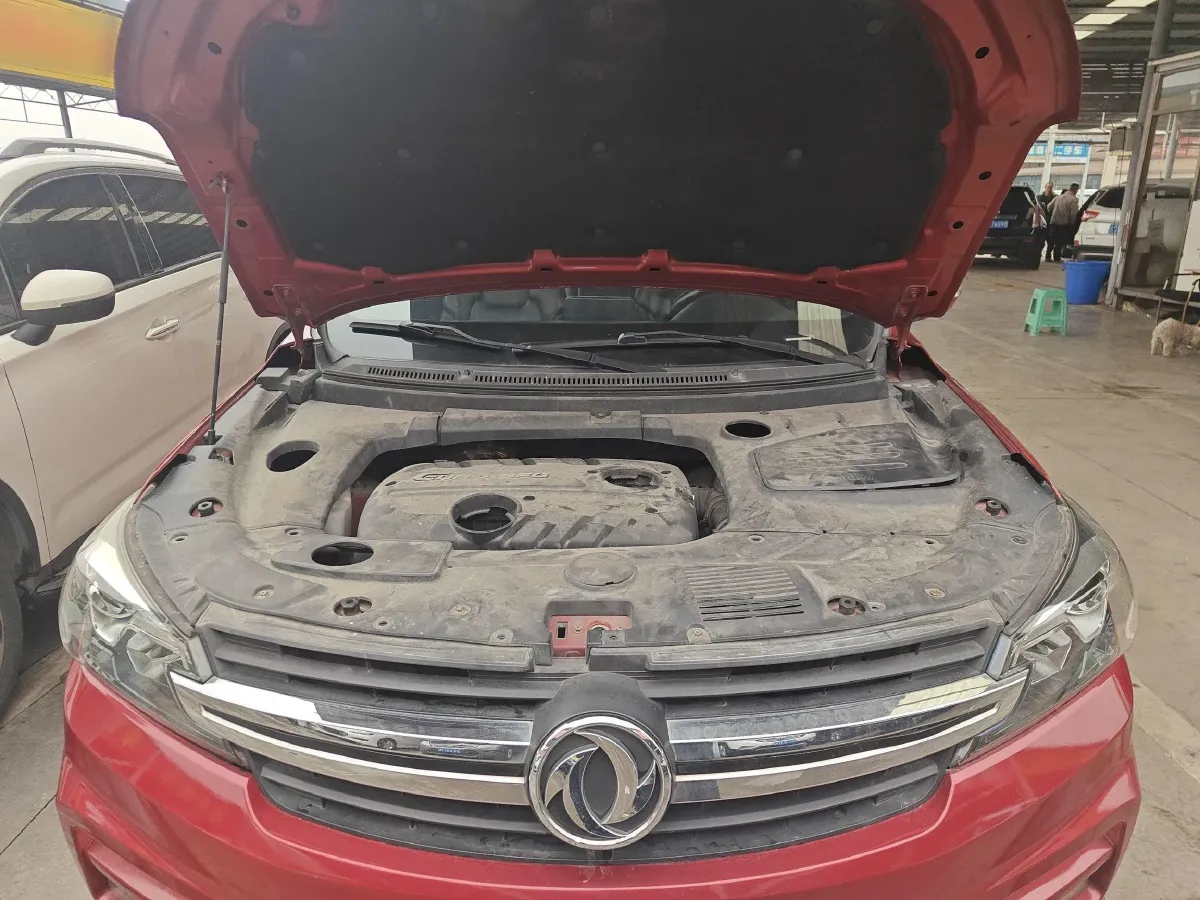 2018 DongFeng Fengon Fengon S560 1.8L 139HP L4 CVT,autocango,china used car exporter,china ev exporter,chinese used car exporter,chinese used ev exporter