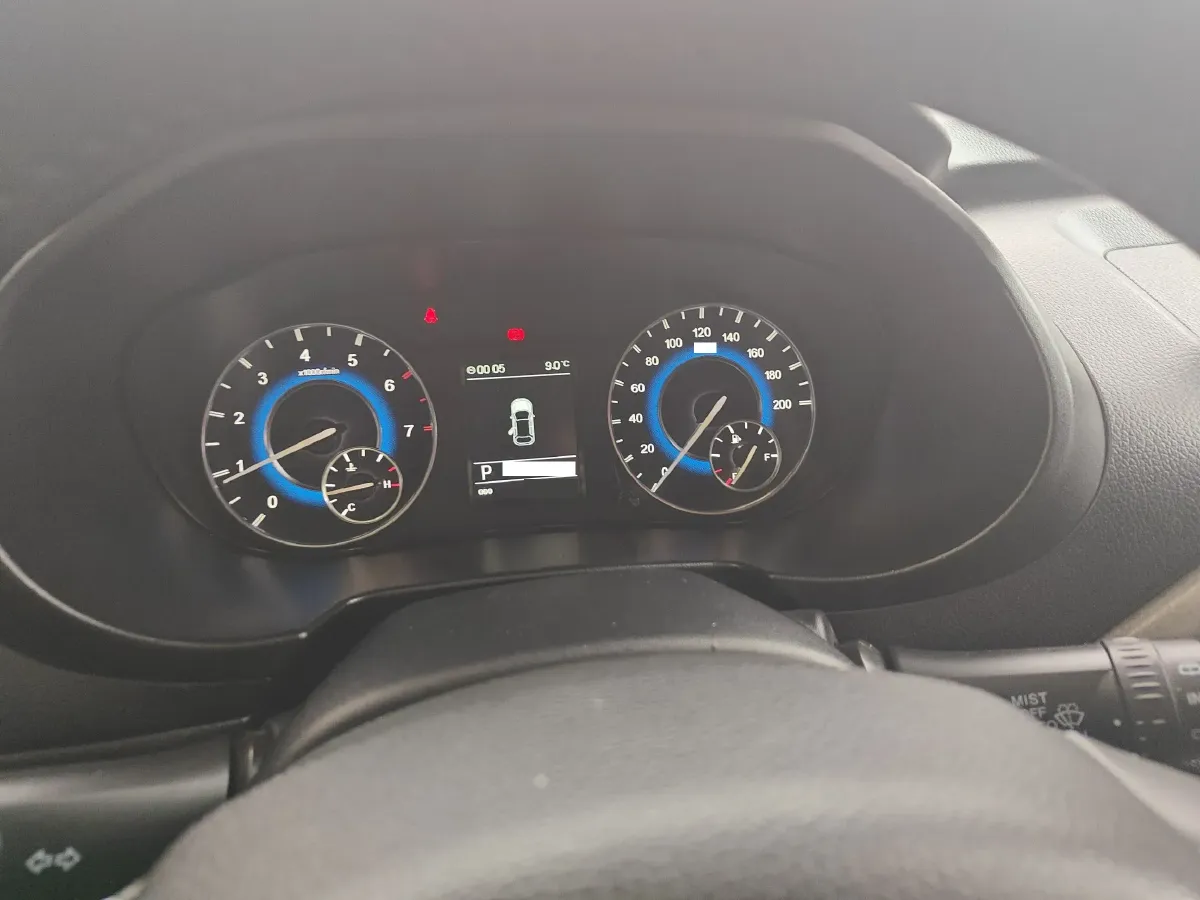 2018 DongFeng Fengon Fengon S560 1.8L 139HP L4 CVT,autocango,china used car exporter,china ev exporter,chinese used car exporter,chinese used ev exporter